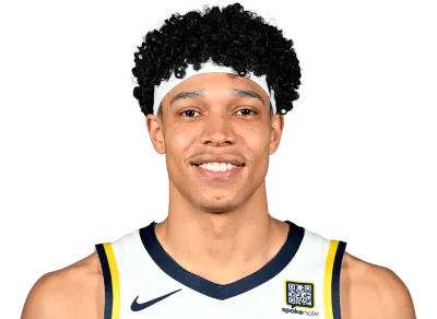 Enrique Freeman