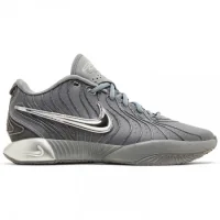 NIke Zoom LeBron 21 Resilient